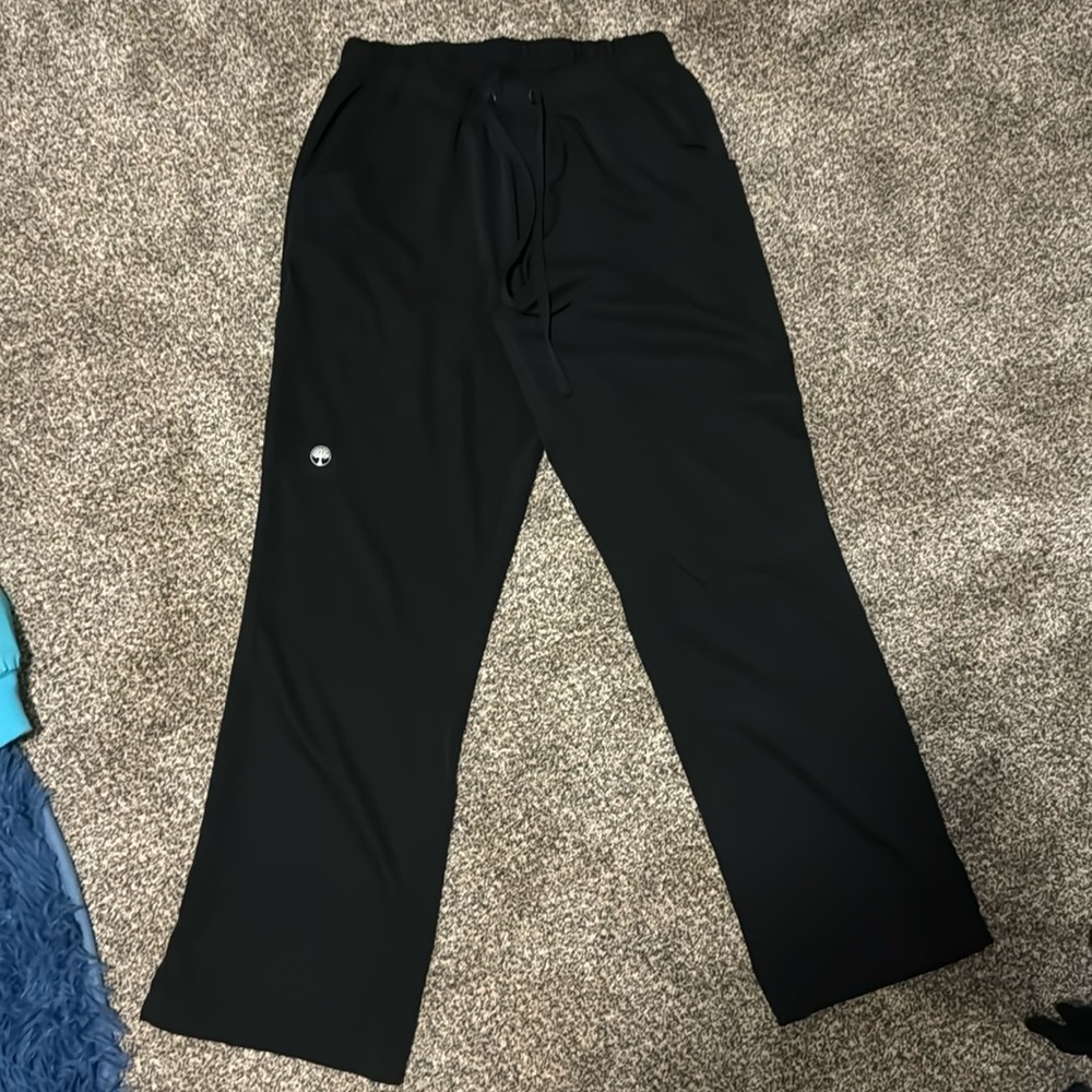 Black nursing scrub pants sz M petite HH Works by healing hands